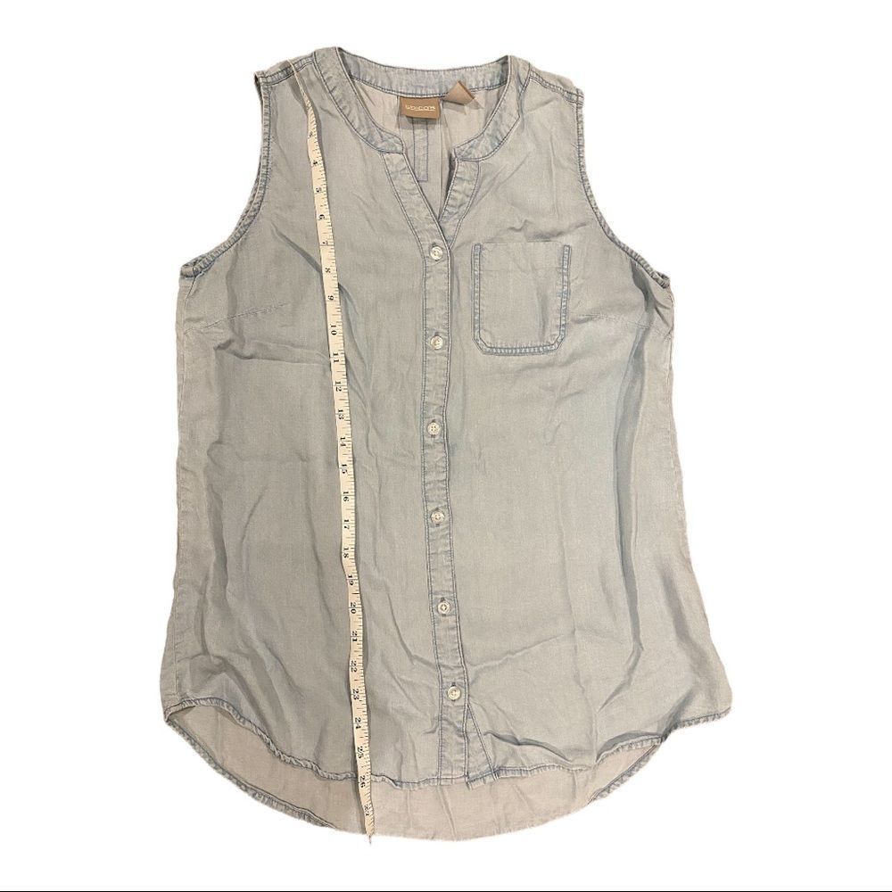 Chico's Sleeveless Button Down - Picture 8 of 8